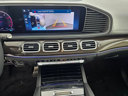 New 2026 Mercedes-Benz GLS 450 4MATIC image 16