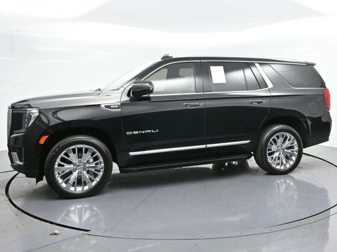 Used 2021 GMC Yukon Denali image 4