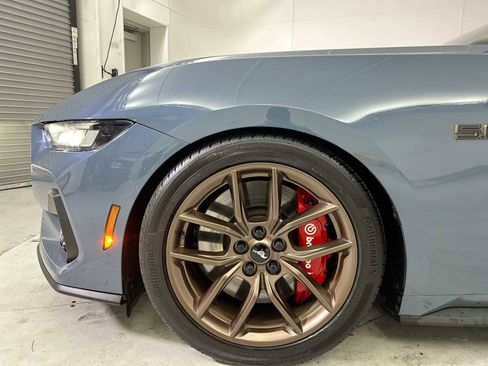 Used 2024 Ford Mustang GT Premium image 18