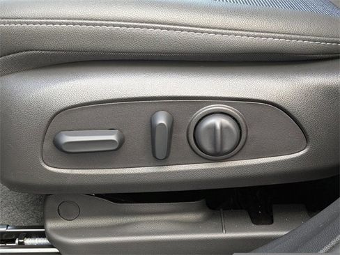New 2025 Buick Envista Preferred w/ Convenience I Package image 21
