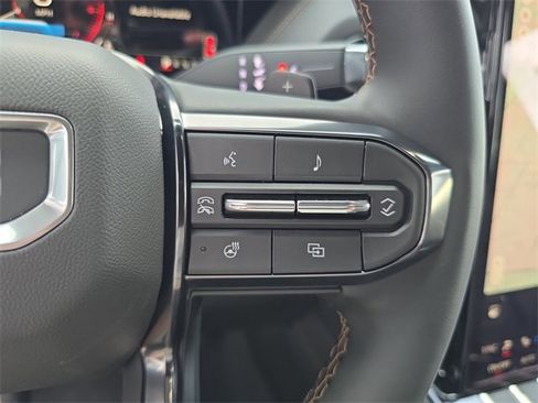 New 2026 GMC Yukon XL AT4 w/ AT4 Premium Plus Package image 27