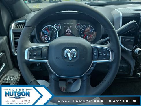 Used 2026 RAM 2500 Big Horn AWD/4WD image 12