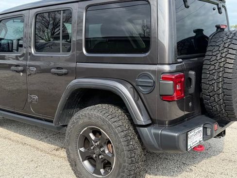 Used 2019 Jeep Wrangler Unlimited Rubicon w/ Advanced Safety Group AWD/4WD image 8