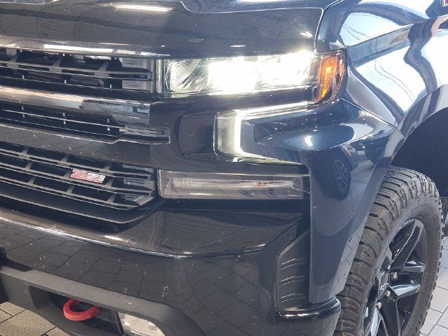 Used 2019 Chevrolet Silverado 1500 LT Trail Boss AWD/4WD image 8