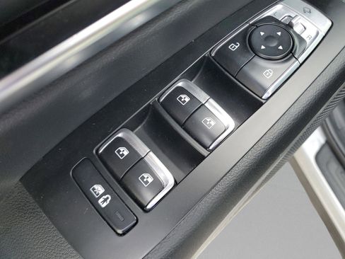 Used 2023 Kia Telluride EX X-Line image 16