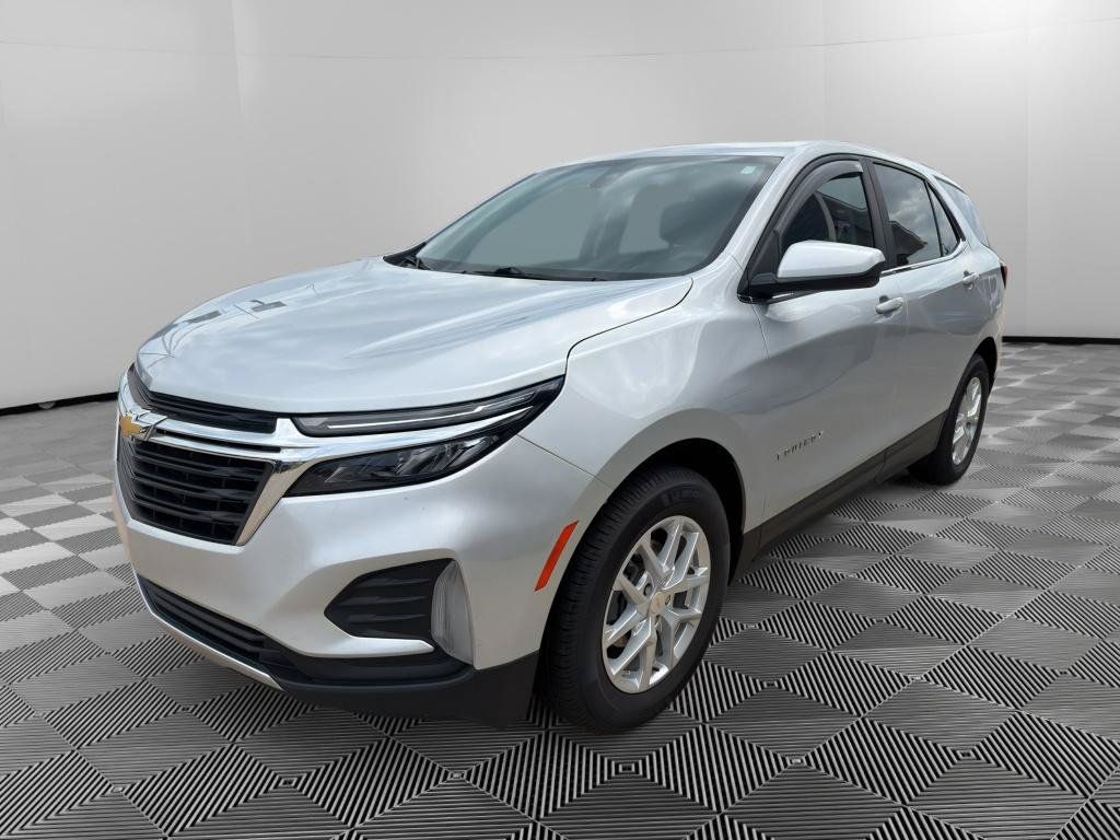 Used 2022 Chevrolet Equinox LT FWD image 4