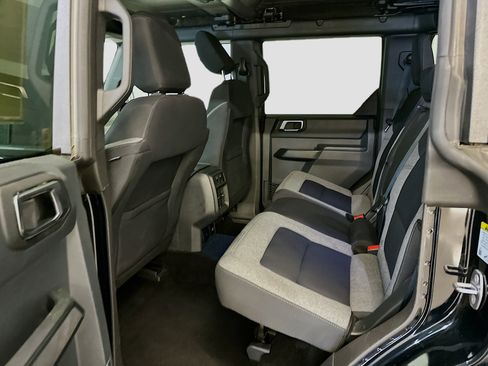 Used 2025 Ford Bronco Big Bend AWD/4WD image 29