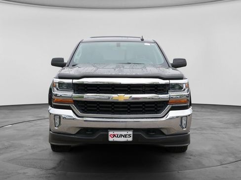 Used 2018 Chevrolet Silverado 1500 LT w/ All Star Edition AWD/4WD image 2