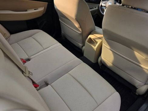 Used 2017 Subaru Legacy 2.5i Premium image 31