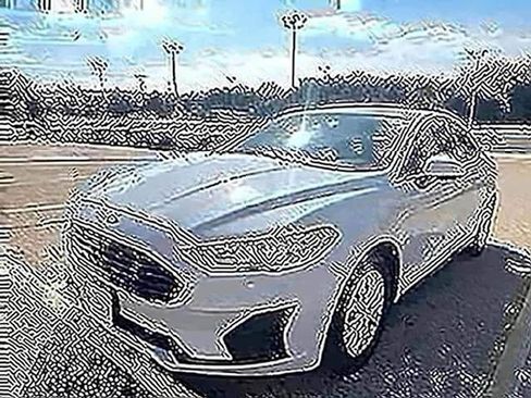 Used 2020 Ford Fusion S FWD image 3