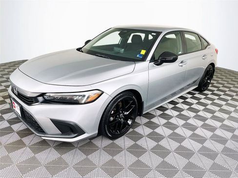 Certified 2023 Honda Civic Sport image 3