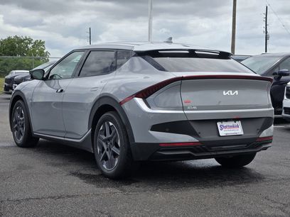 New 2025 Kia EV6 Light