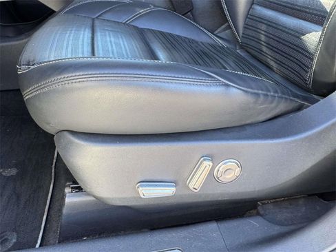 Used 2024 Lincoln Nautilus Reserve image 19