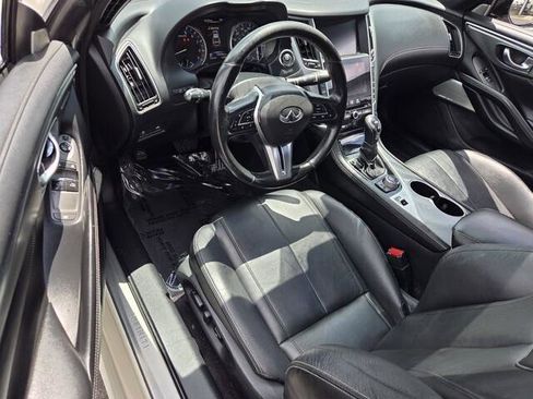 Used 2018 INFINITI Q60 3.0t Luxe w/ Sensory Package 3.0T Luxe RWD image 16