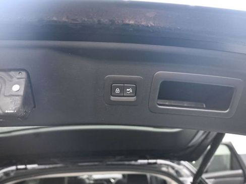 Used 2025 MAZDA CX-70 3.3 Turbo w/ Preferred Package image 7