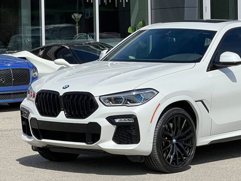 Used 2020 BMW X6 M50i w/ Executive Package AWD/4WD image 13