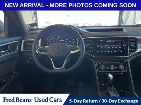 Used 2023 Volkswagen Atlas Cross Sport SEL image 13
