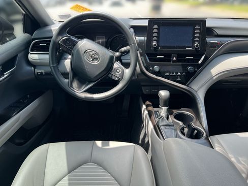 Used 2024 Toyota Camry SE FWD image 21