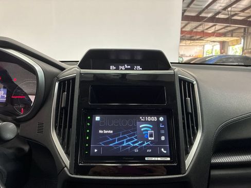 Used 2018 Subaru Crosstrek 2.0i Premium AWD/4WD image 15
