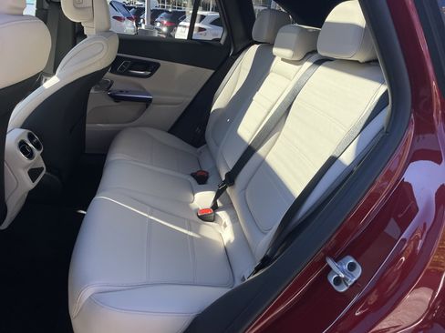 New 2026 Mercedes-Benz GLC 300 GLC 300 SUV image 37