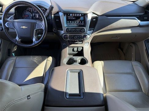 Used 2018 Chevrolet Tahoe LT image 12