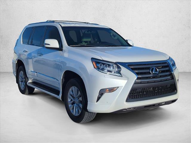 Used 2015 Lexus GX 460 w/ Premium Package AWD/4WD image 3
