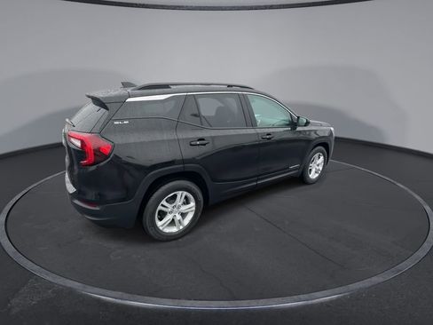 Certified 2022 GMC Terrain SLE w/ Driver Convenience Package image 8