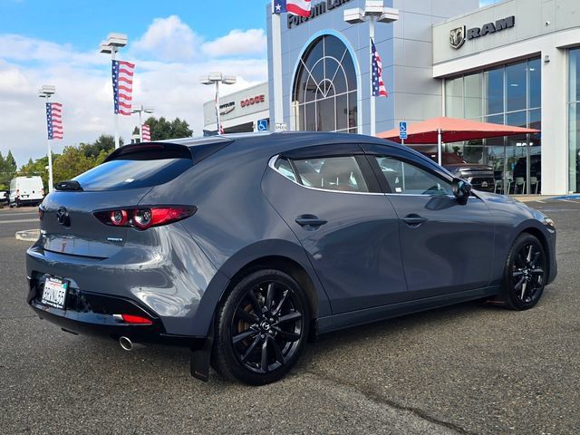 Used 2020 MAZDA MAZDA3 AWD Hatchback w/ Premium Pkg image 4