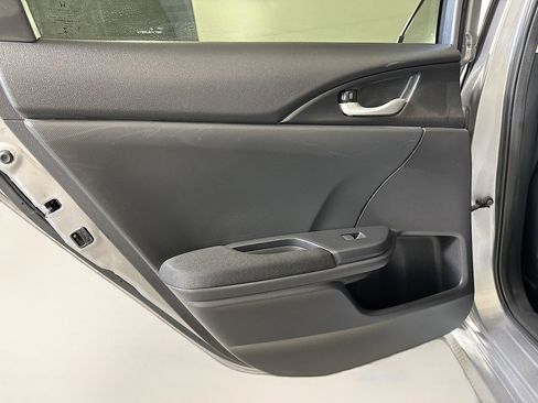 Used 2020 Honda Civic EX image 26