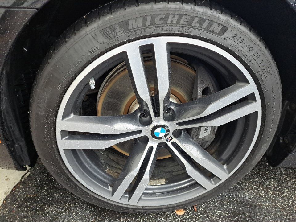 Used 2016 BMW 750i RWD image 22