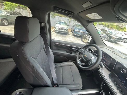 New 2026 Chevrolet Tahoe LS w/ LS Custom Edition AWD/4WD image 25
