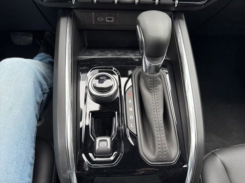 New 2026 GMC Canyon Elevation w/ Convenience Package image 19