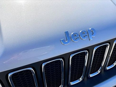 Used 2016 Jeep Renegade Sport w/ Power & Air Group image 26