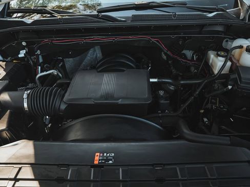 Used 2024 GMC Sierra 2500 SLE w/ SLE Convenience Package image 39