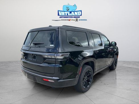 New 2026 Jeep Grand Wagoneer Limited AWD/4WD image 5