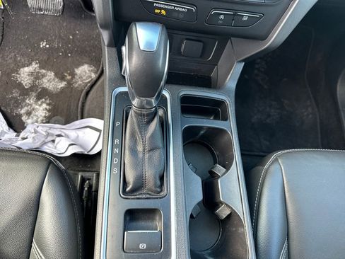 Used 2018 Ford Escape SEL image 18