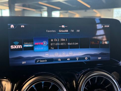 New 2026 Mercedes-Benz GLB 250 4MATIC image 35
