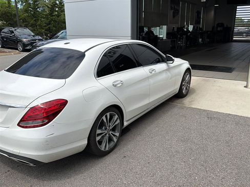 Certified 2018 Mercedes-Benz C 300 Sedan w/ Premium Package image 5