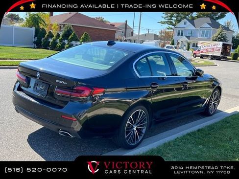 Used 2023 BMW 530e image 4