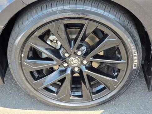 Used 2022 Toyota Corolla SE FWD image 18