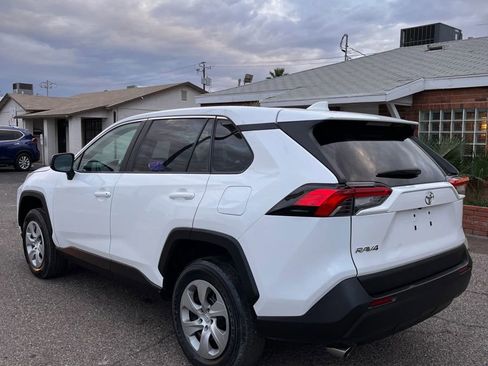 Used 2024 Toyota RAV4 LE image 5