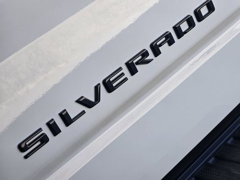 New 2026 Chevrolet Silverado 1500 ZR2 w/ LPO, Dark Essentials Package AWD/4WD image 11