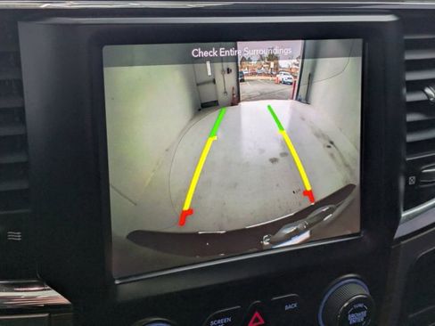 Used 2018 RAM 1500 Laramie w/ Convenience Group image 14