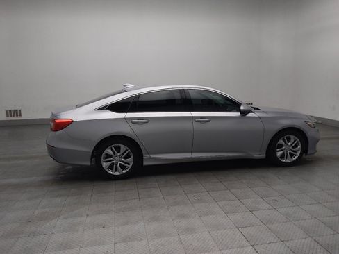 Used 2019 Honda Accord LX image 10
