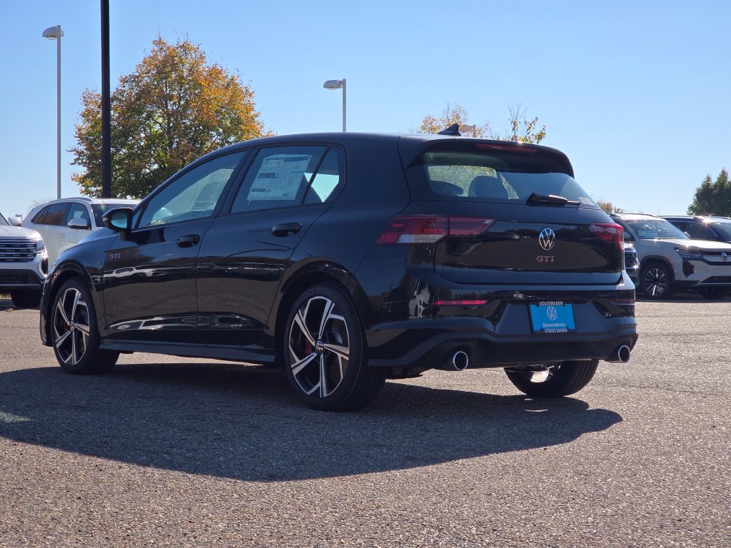 New 2026 Volkswagen GTI SE FWD image 18