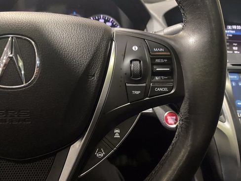 Used 2018 Acura TLX FWD image 11