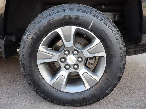 Used 2016 Chevrolet Colorado Z71 AWD/4WD image 42