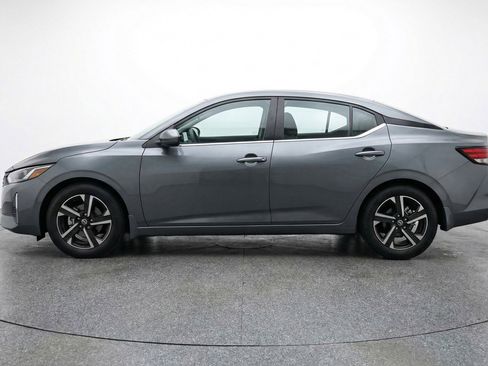 Used 2024 Nissan Sentra SV FWD image 5