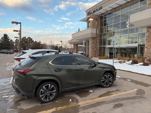 Certified 2023 Lexus UX 250h AWD w/ Premium Package image 3