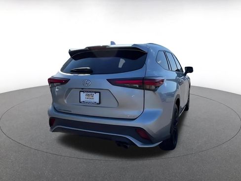 Used 2024 Toyota Highlander XSE image 13